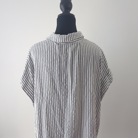 Gray and White Striped Dress - Picture 4 of 6